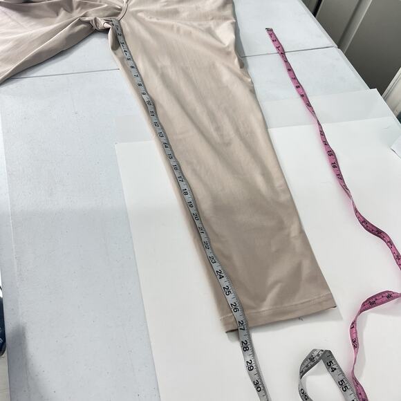 Lululemon Pants Womens size 12 City Sleek 5 Pocket Straight Leg Beige Khaki - Picture 10 of 11